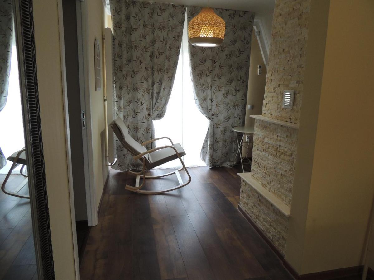 מלון באלוטשטי Blue Sky House מראה חיצוני תמונה